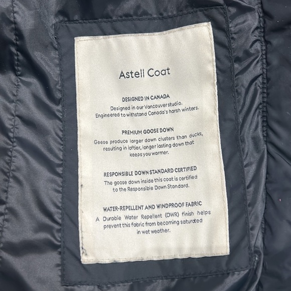 Babaton Puffer - Picture 8 of 8